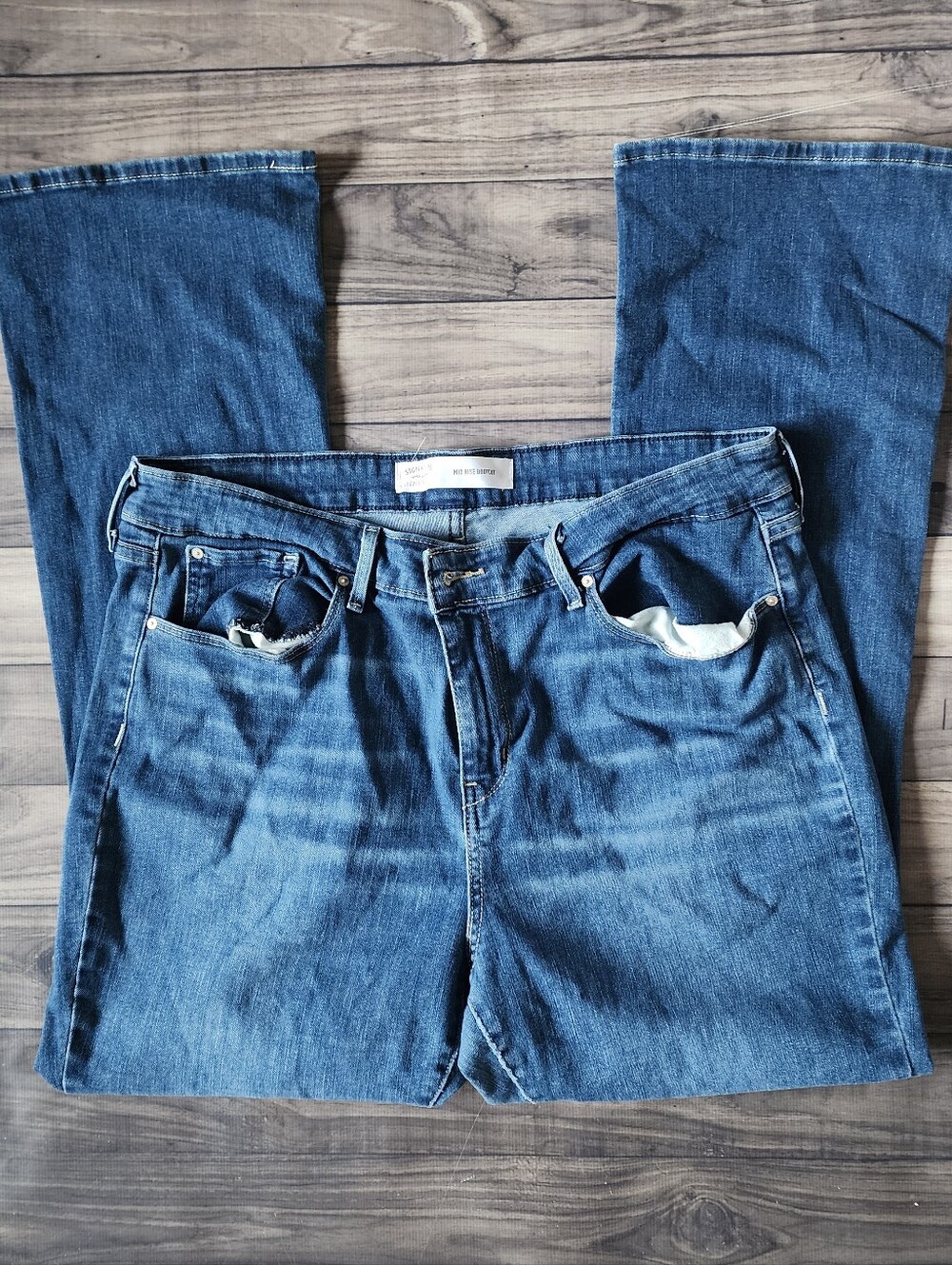 Signature by Levi Strauss Mid Rise Bootcut Jeans 34x32